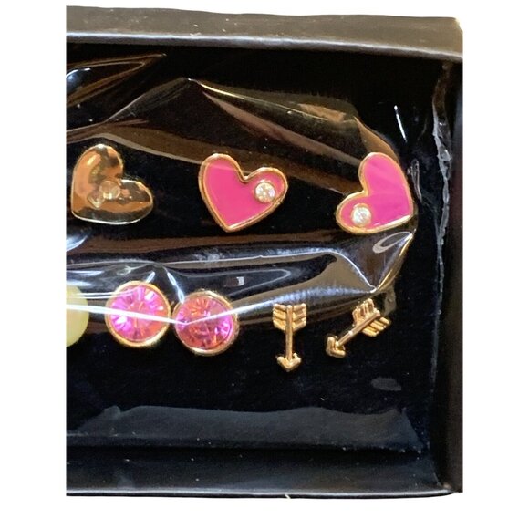 Avon Head Over Heels 5 Pair Earrings Set (1564) - Picture 4 of 4